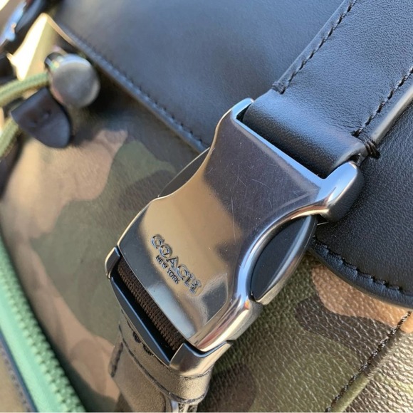 COACH Track Backpack In Signature Canvas Green Camo Print - Picture 6 of 17